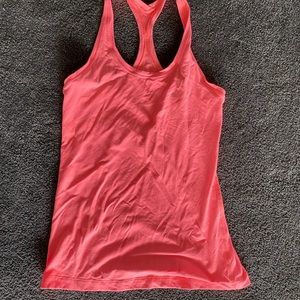 Lulu lemon tank size 8